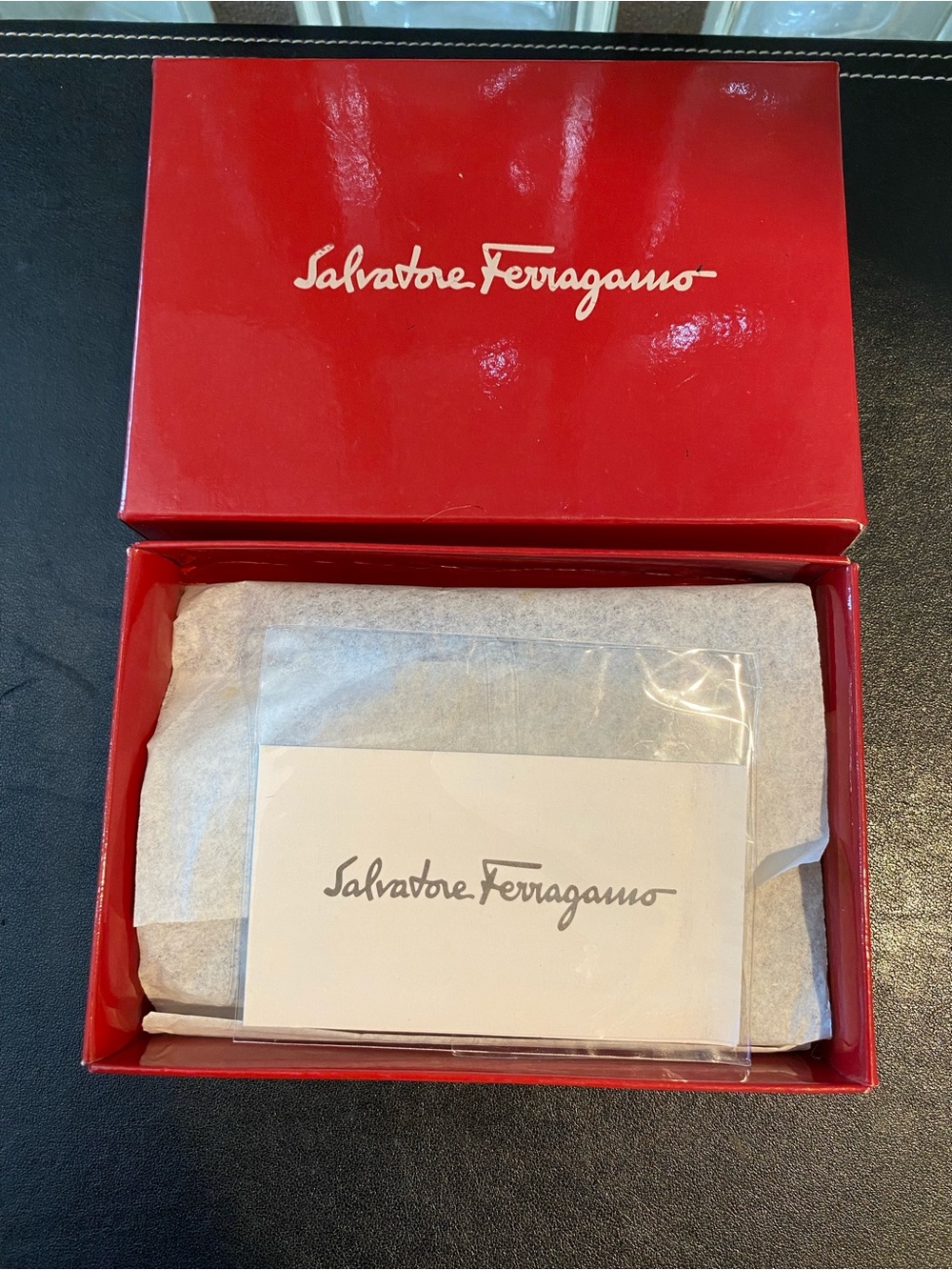 Salvatore Ferragamo Black Calfskin Leather Men’s Wallet. Gold-tone Gancini Clasp - Picture 14 of 14